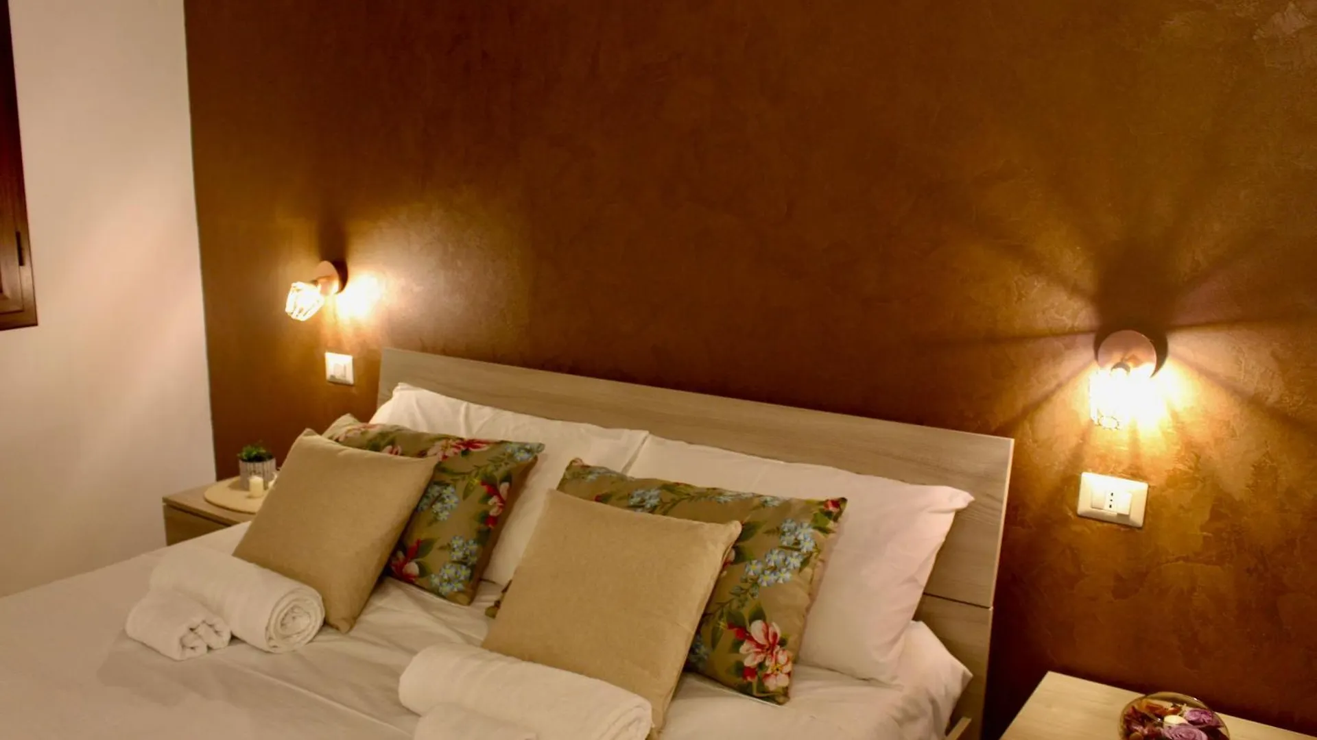 Settevanelle Apartments مازارا ديل فالو