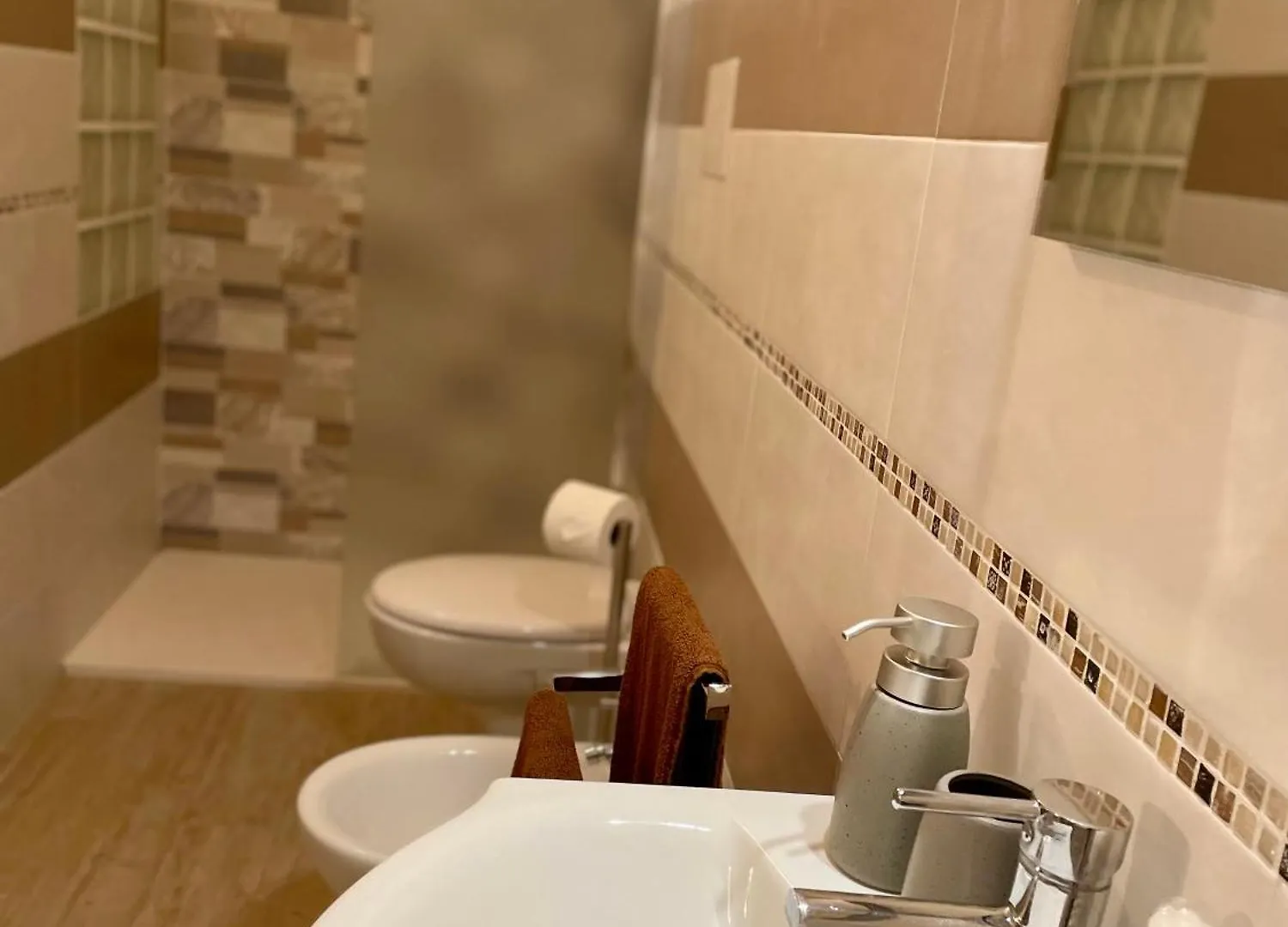 Settevanelle Apartments مازارا ديل فالو