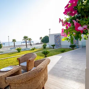  Apartment Giardini Sul Mare -